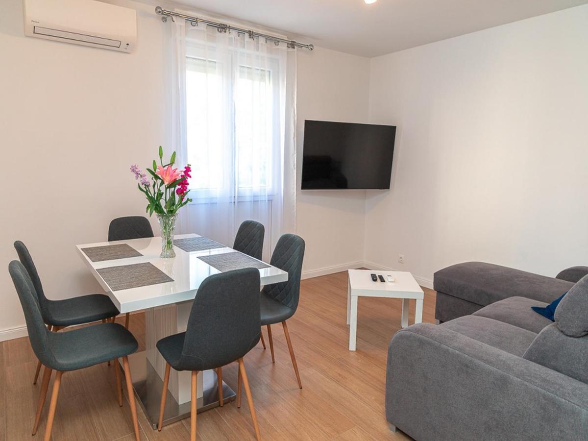 Apartment Matea Mokošica Exteriör bild